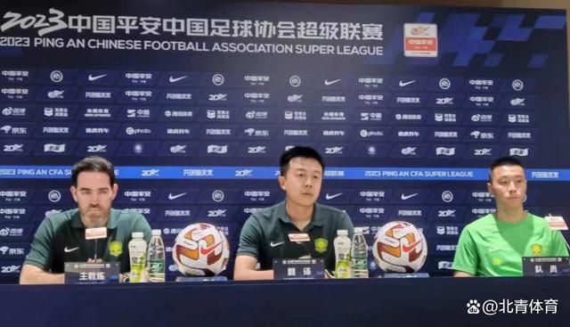 演员张凯丽回顾三峡工程建设的壮阔历史，与中国电影工业化的不凡进程遥相呼应，期盼中国电影再创奇迹。